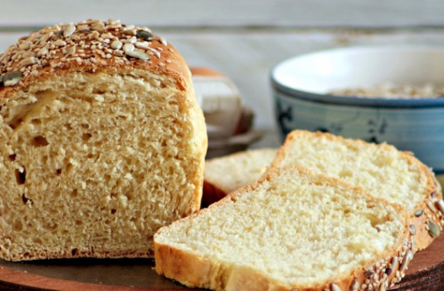 ACEITE DE OLIVA PAN BRIOCHE